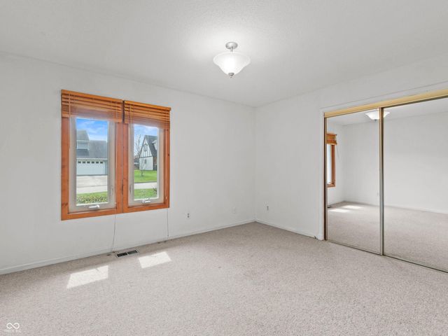 4110 W Squire Court, Muncie, IN 47304