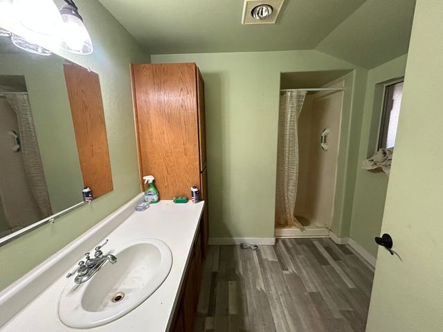 13990 N Applegate Road, Applegate, OR 97530