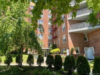 15105 Cross Island Parkway 1D, Whitestone, NY 11357