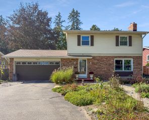 760 Riverside Drive, Battle Creek City, MI 49015