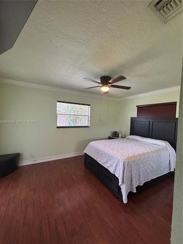 7471 SW 1st St, Margate, FL 33068