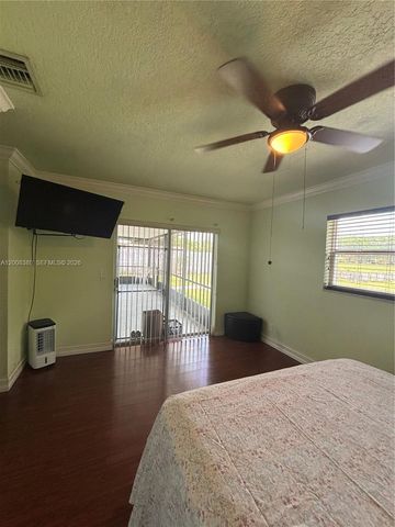 7471 SW 1st St, Margate, FL 33068