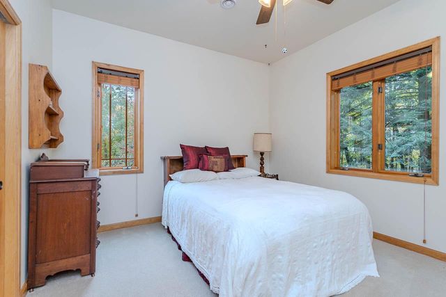 226936 Boulder Ridge CIRCLE, Wausau, WI 54401