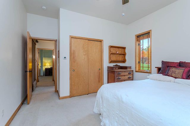 226936 Boulder Ridge CIRCLE, Wausau, WI 54401