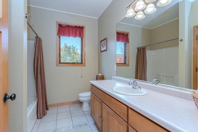 226936 Boulder Ridge CIRCLE, Wausau, WI 54401