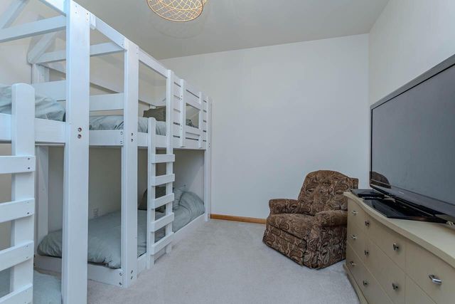 226936 Boulder Ridge CIRCLE, Wausau, WI 54401