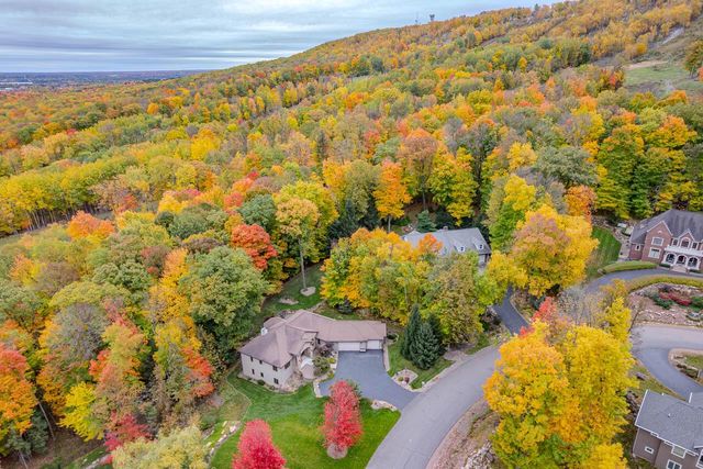 226936 Boulder Ridge CIRCLE, Wausau, WI 54401