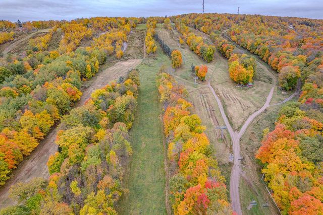 226936 Boulder Ridge CIRCLE, Wausau, WI 54401