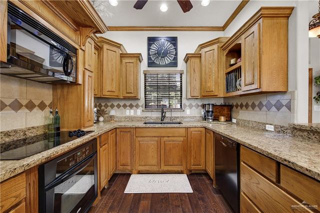 1208 Lake View Drive, Mission, TX 78572