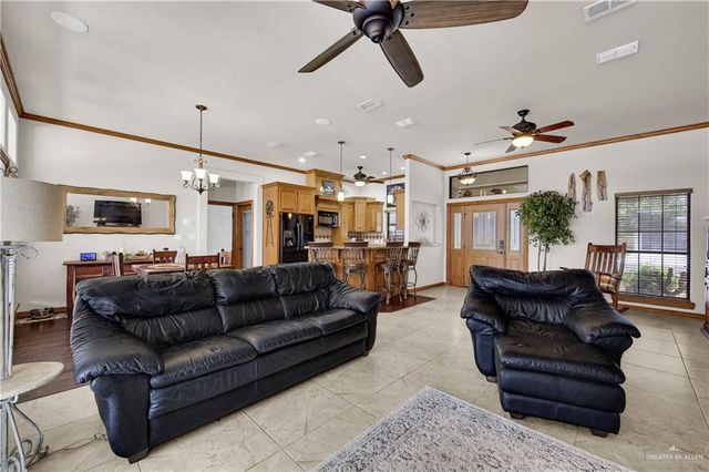 1208 Lake View Drive, Mission, TX 78572