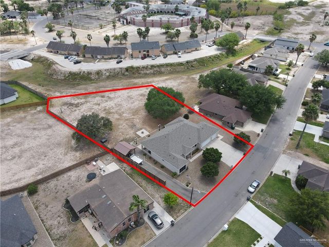 1208 Lake View Drive, Mission, TX 78572