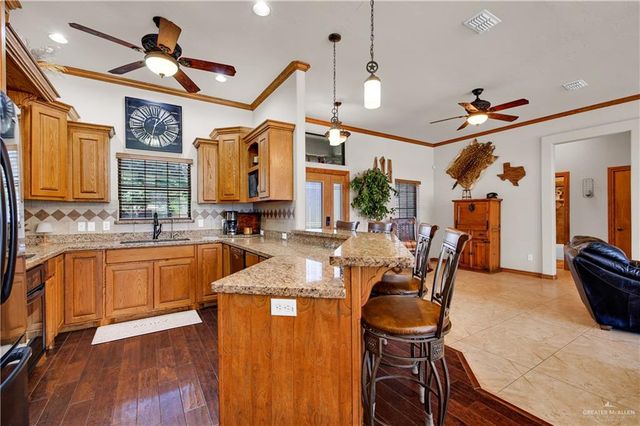 1208 Lake View Drive, Mission, TX 78572