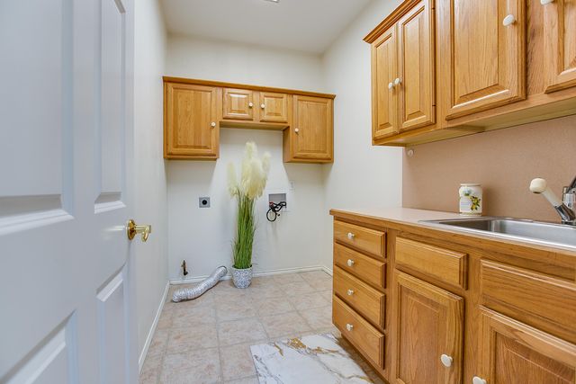 1220 Dorchester Drive, San Angelo, TX 76901
