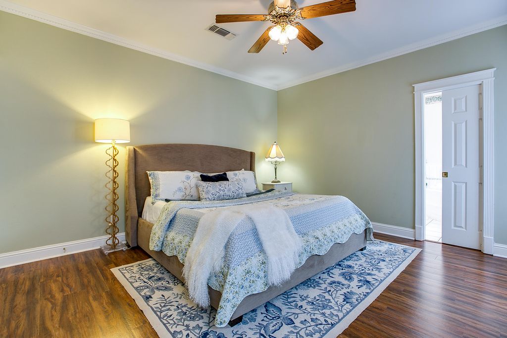 Image 22 of property listing at 1220 Dorchester Drive, San Angelo, TX 76901