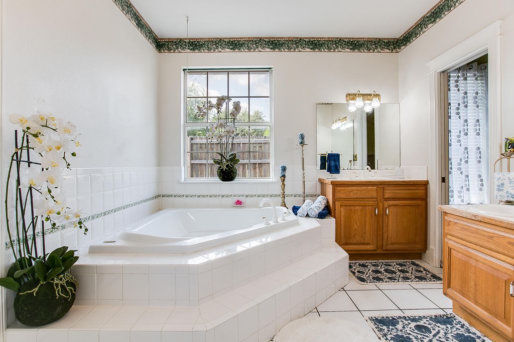 Image 25 of property listing at 1220 Dorchester Drive, San Angelo, TX 76901