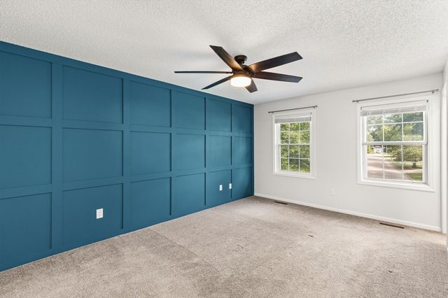 1421 NW Pebble Drive, Ankeny, IA 50023