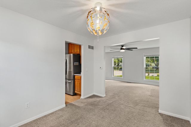 1421 NW Pebble Drive, Ankeny, IA 50023