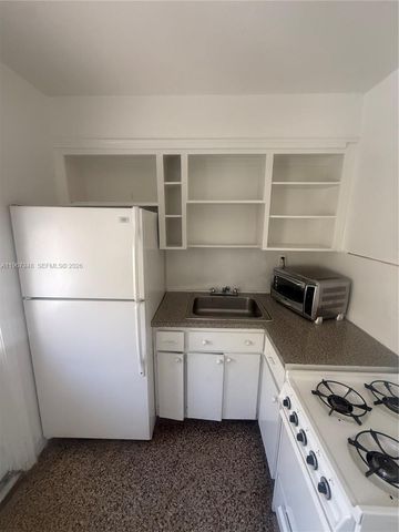 2023 Taylor St 2, Hollywood, FL 33020