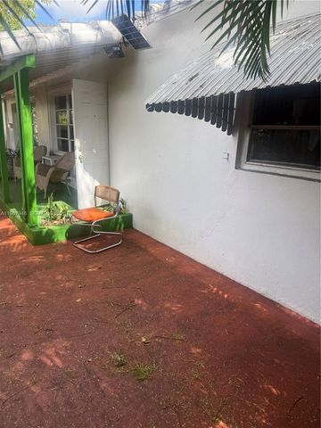 2023 Taylor St 2, Hollywood, FL 33020