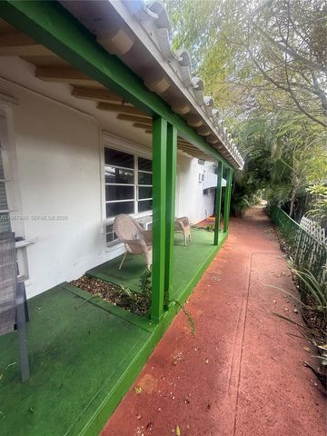 2023 Taylor St 2, Hollywood, FL 33020