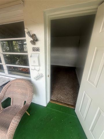 2023 Taylor St 2, Hollywood, FL 33020