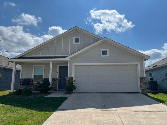 5835 Rock Maple Drive, Princeton, TX 75407