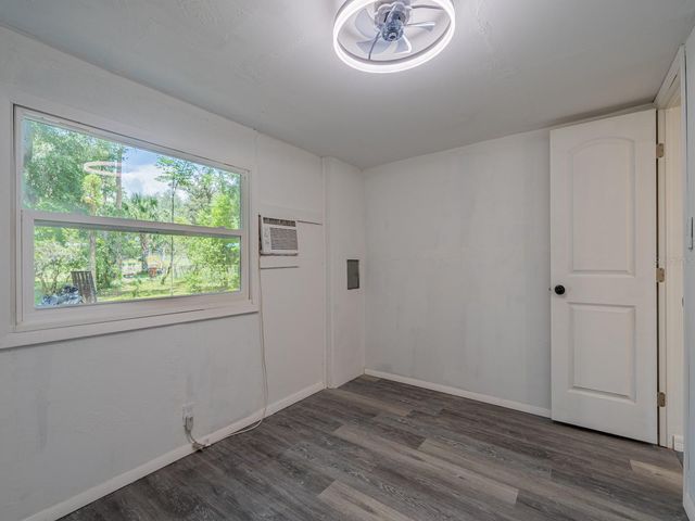 18811 NE 248 TERRACE, Fort Mc Coy, FL 32134