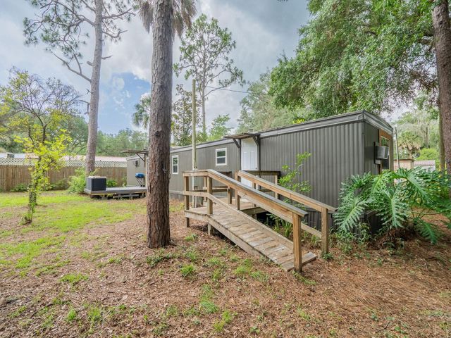 18811 NE 248 TERRACE, Fort Mc Coy, FL 32134