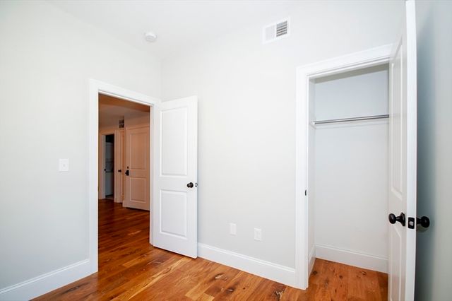 205 Marion St. 2, Boston, MA 02128