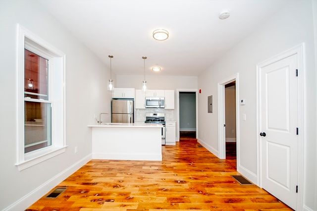 205 Marion St. 2, Boston, MA 02128