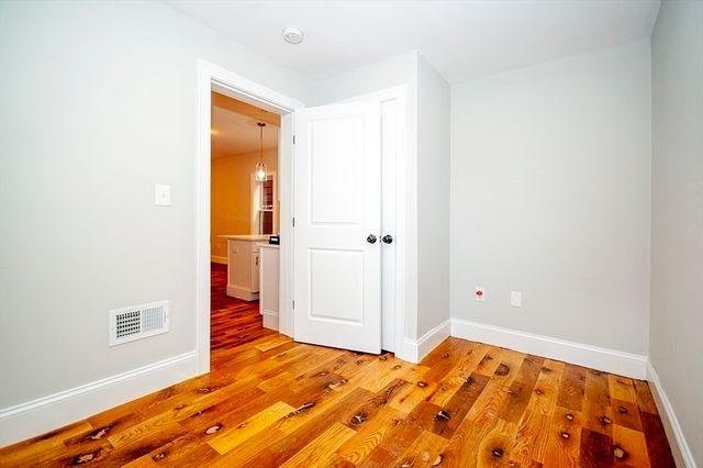 205 Marion St. 2, Boston, MA 02128