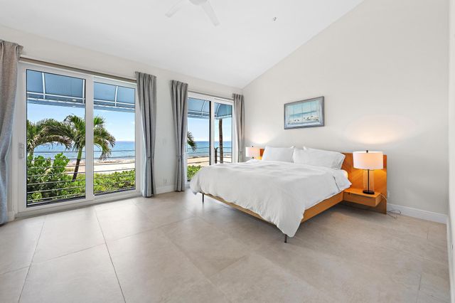 11545 Old Ocean Boulevard B, Boynton Beach, FL 33435