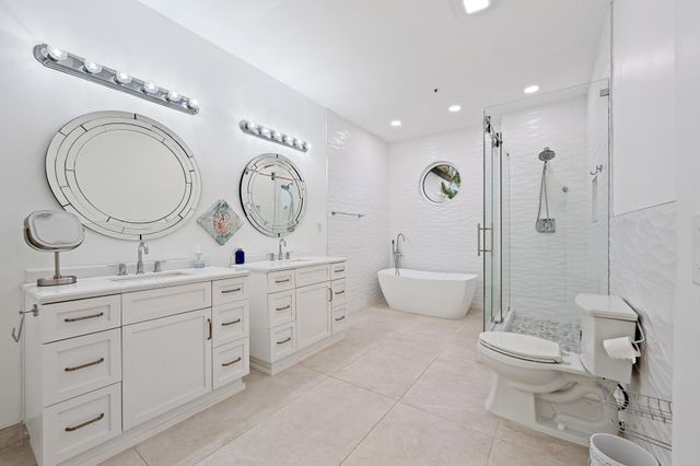 11545 Old Ocean Boulevard B, Boynton Beach, FL 33435