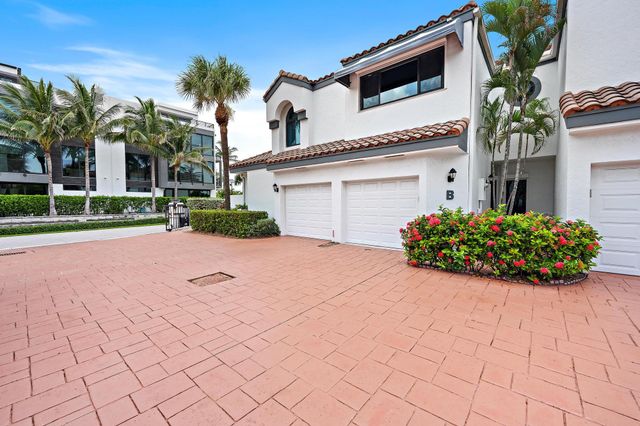 11545 Old Ocean Boulevard B, Boynton Beach, FL 33435