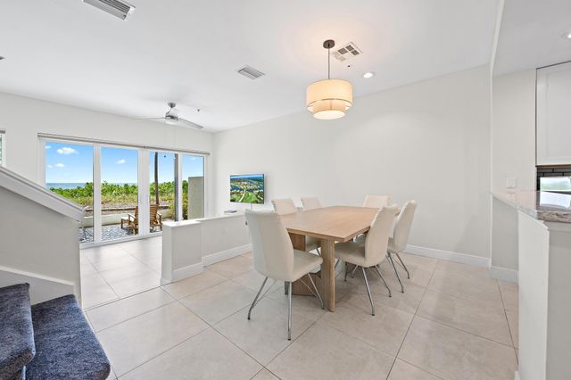 11545 Old Ocean Boulevard B, Boynton Beach, FL 33435
