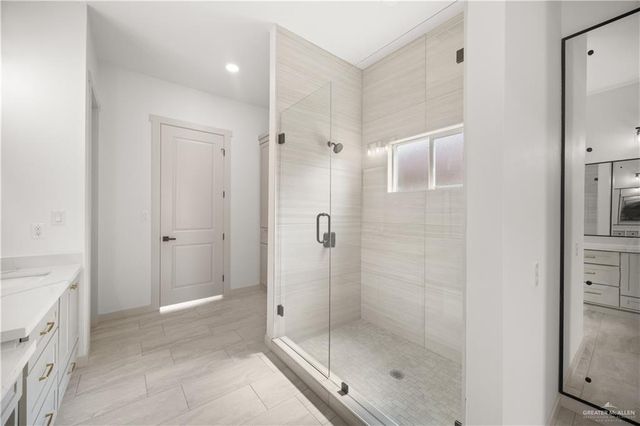 907 Platinum Street, Mission, TX 78572