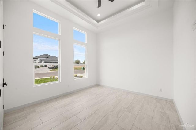 907 Platinum Street, Mission, TX 78572