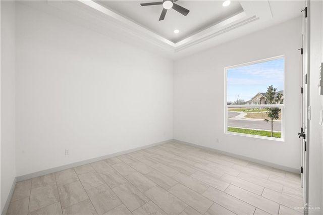 907 Platinum Street, Mission, TX 78572