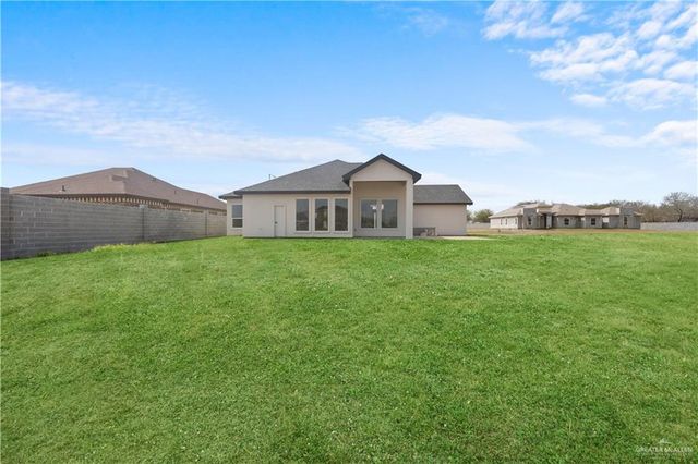 907 Platinum Street, Mission, TX 78572