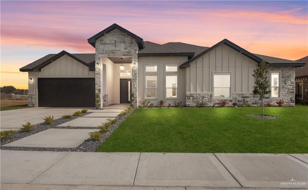 907 Platinum Street, Mission, TX 78572