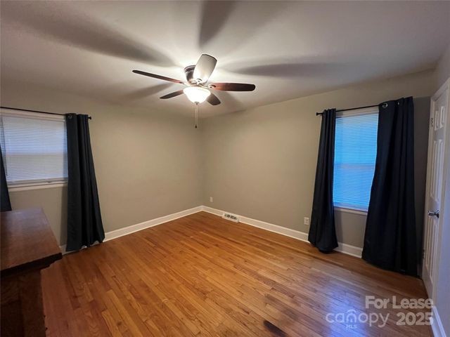 5908 Amity Place, Charlotte, NC 28212