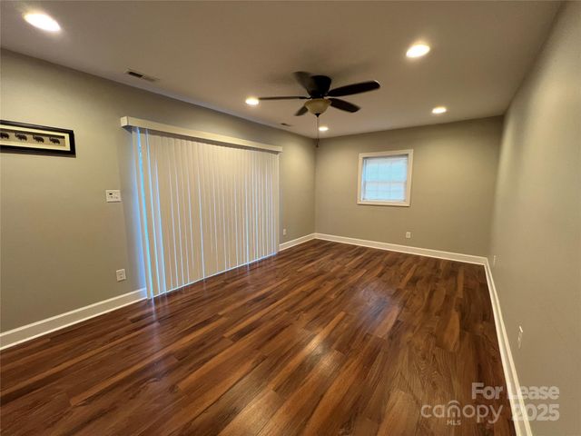 5908 Amity Place, Charlotte, NC 28212