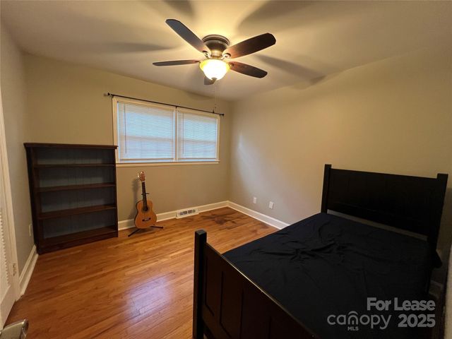 5908 Amity Place, Charlotte, NC 28212