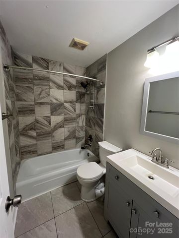 5908 Amity Place, Charlotte, NC 28212