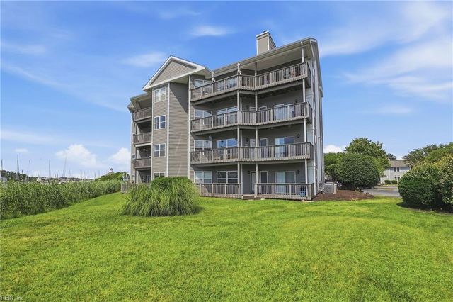 1024 Porte Harbour Arch Apt 201, Hampton, VA 23664
