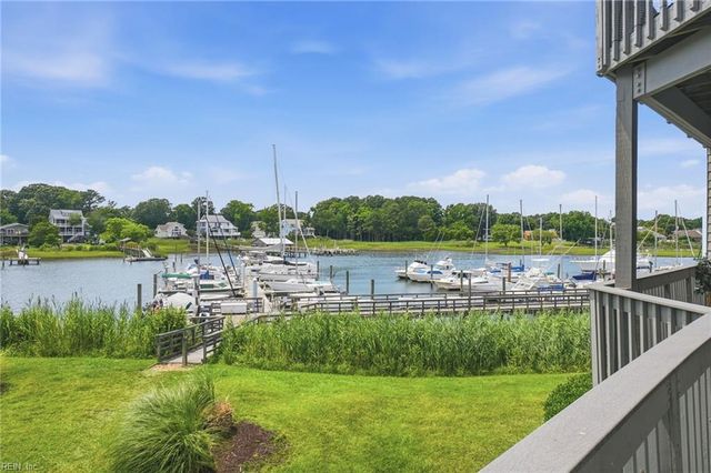 1024 Porte Harbour Arch Apt 201, Hampton, VA 23664