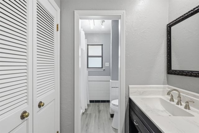 2308 Briarwood Boulevard, Arlington, TX 76013