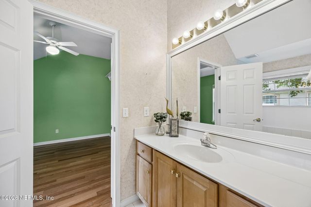 1715 COLONIAL Drive, Green Cove Springs, FL 32043