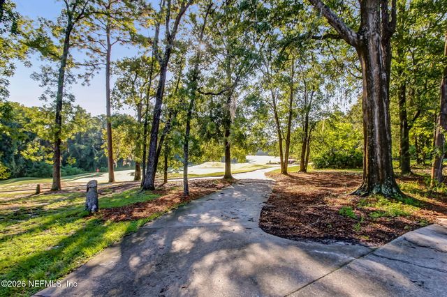 1715 COLONIAL Drive, Green Cove Springs, FL 32043