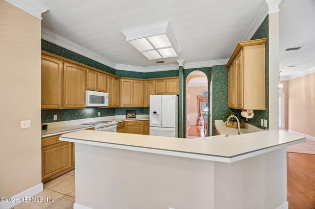 1715 COLONIAL Drive, Green Cove Springs, FL 32043